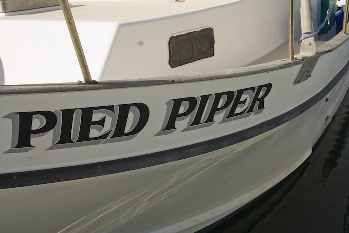 boat named Pied Piper